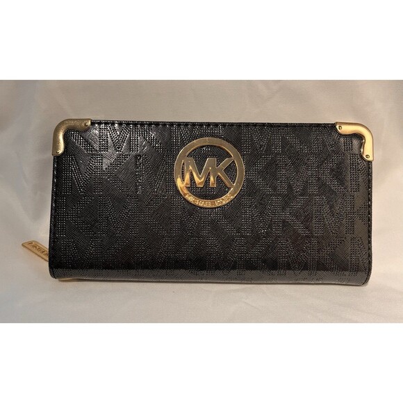 Michael Kors Black And Gold Jet Set Wallet - Picture 1 of 9